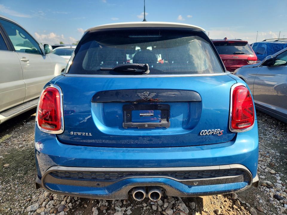2023 Mini Cooper VIN WMW53DK06P2S64367 COPART salvage auction — FRONT END, TX - CERTIFICATE OF TITLE, sold $2,850 on 2026-08-13 (photo 6)