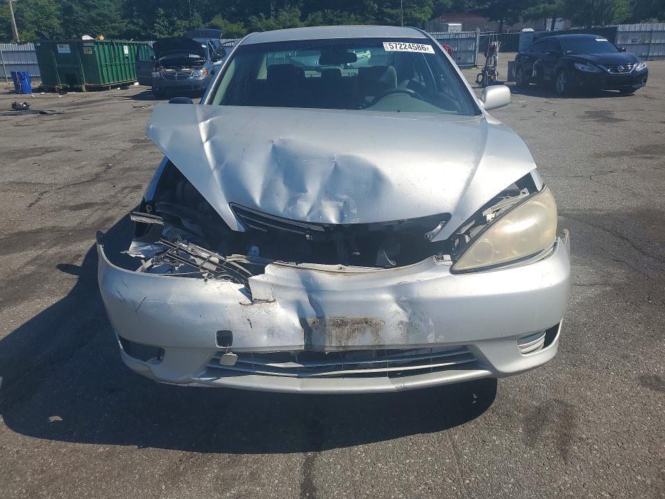 2005 Toyota Camry VIN JTDBE32K553001189 COPART salvage auction — FRONT END, Id - Salvage Certificate Of Title, sold $100 on 2026-07-28 (photo 5)
