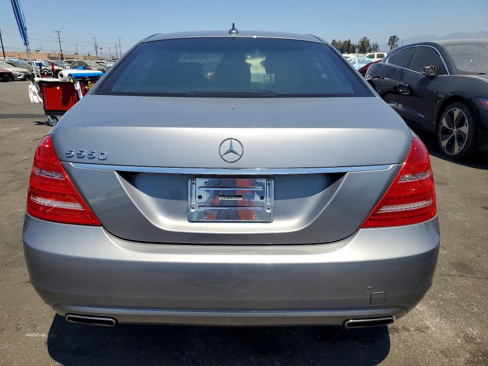 2012 Mercedes-benz S class VIN WDDNG7DB1CA490863 COPART salvage auction — MINOR DENT/SCRATCHES, Ca - Dis/Dlr/Exp Only Clean Title, sold $1,550 on 2026-07-08 (photo 6)