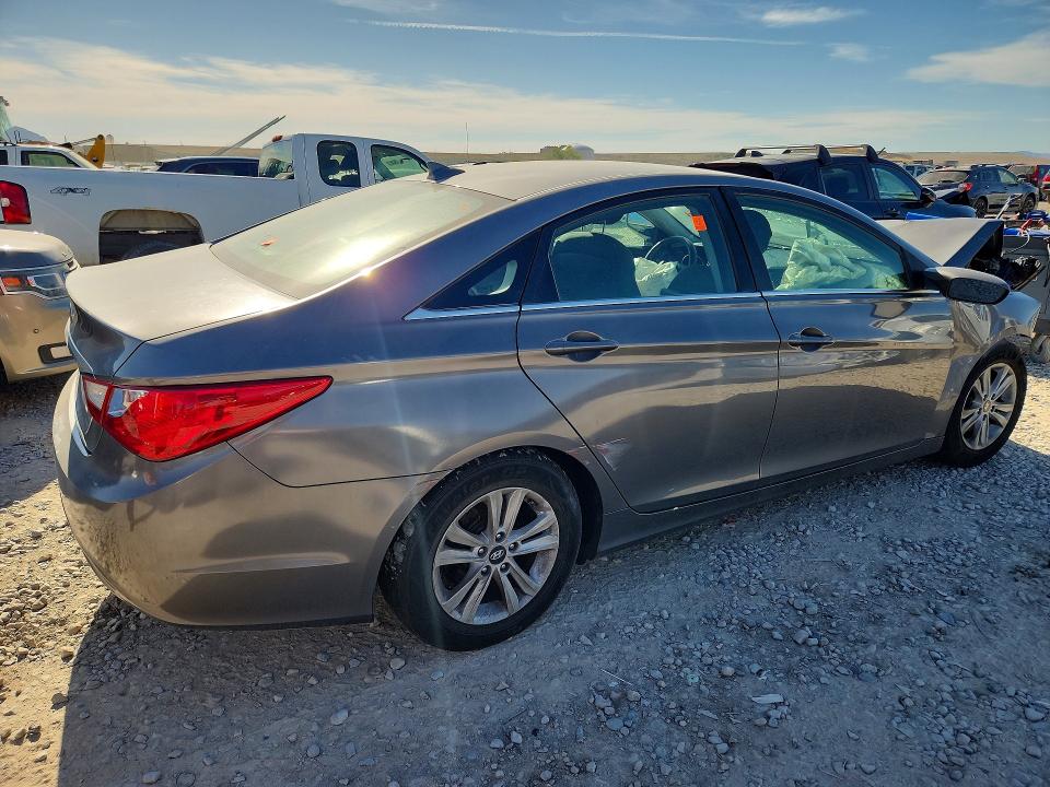2012 Hyundai Sonata VIN 5NPEB4AC2CH310772 COPART salvage auction — FRONT END, Ut - Salvage Certificate, sold $200 on 2026-07-02 (photo 3)