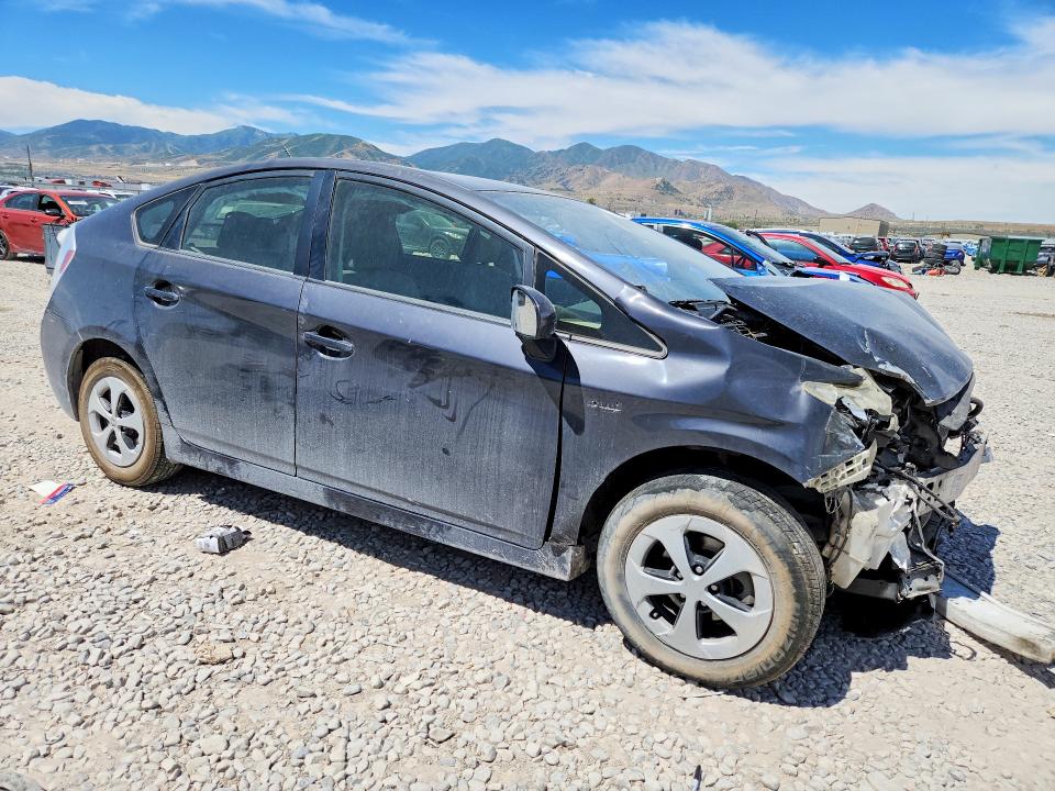 2013 Toyota Prius VIN JTDKN3DU4D1669557 COPART salvage auction — FRONT END, Ut - Salvage Certificate, sold $200 on 2026-07-10 (photo 4)