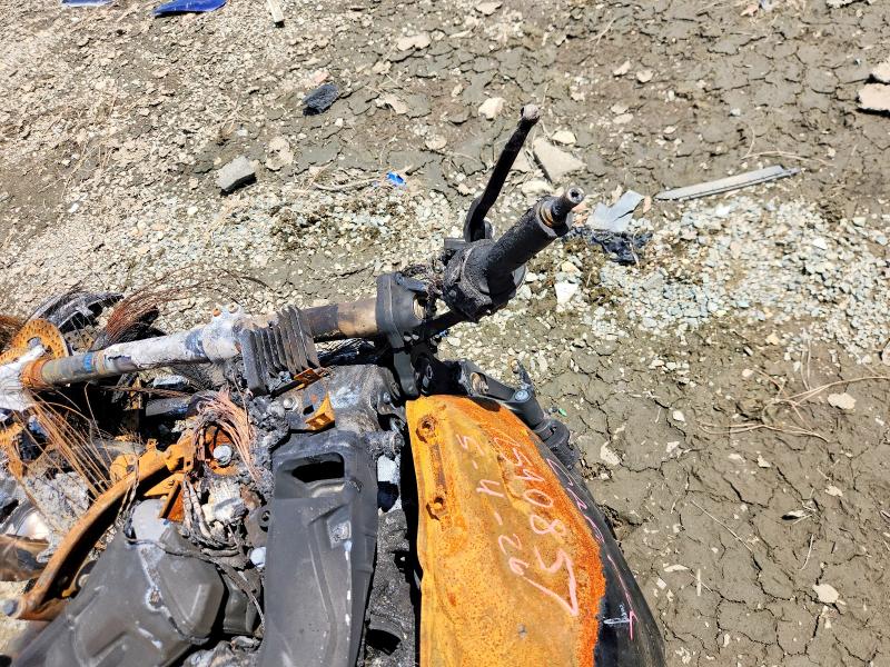 2024 Kawasaki Zx1002 VIN JKBZXVK17RA048775 COPART salvage auction — BURN, Va - Non-Repairable Certificate, sold $20 on 2026-07-31 (photo 7)