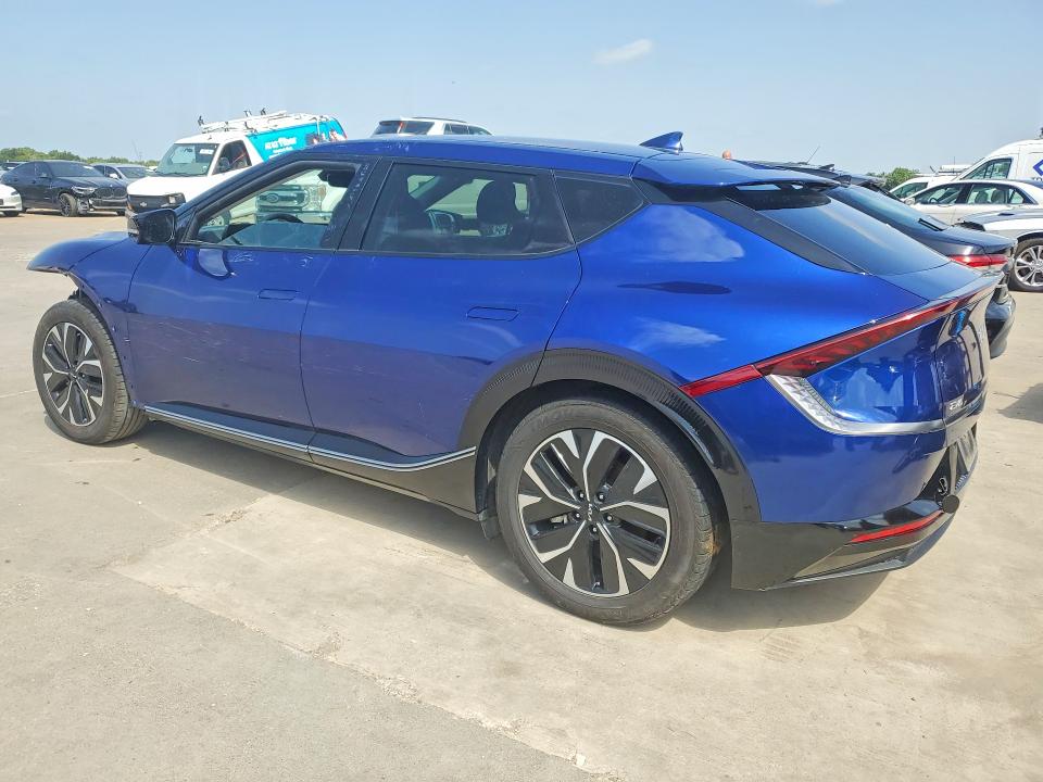 2024 Kia Ev6 VIN KNDC34LA5R5193780 COPART salvage auction — FRONT END, TX - CERTIFICATE OF TITLE, sold $10,100 on 2026-07-13 (photo 2)