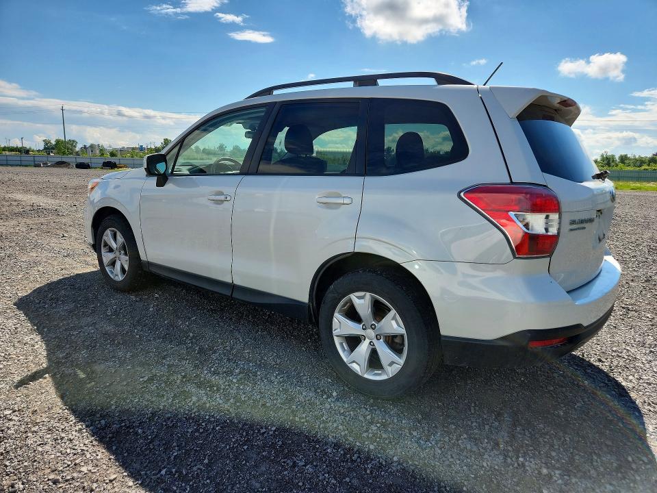 2015 Subaru Forester VIN JF2SJCNC0FH840656 COPART salvage auction — MINOR DENT/SCRATCHES, On - Permit No Brand - Unfit, sold $1,800 on 2026-07-21 (photo 2)