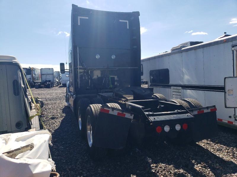 2022 Kenworth Constructi VIN 1XKYDP9X2NJ479270 COPART salvage auction — FRONT END, IN - CERTIFICATE OF TITLE, sold $9,900 on 2026-07-28 (photo 3)