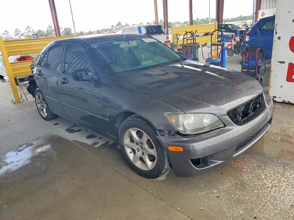 2005 Lexus Is 300 VIN JTHBD192150098890 COPART salvage auction — REAR END, Fl - Cert Of Title Slvg Rebuildable, sold $375 on 2026-07-10 (photo 4)