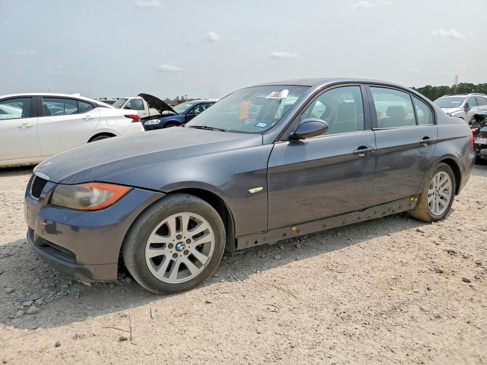 2007 BMW 3 series VIN WBAVA33567PV67534 COPART salvage auction — WATER/FLOOD, Tx - Salvage Title-Flood Damage (P), sold $575 on 2026-07-17 (photo 1)