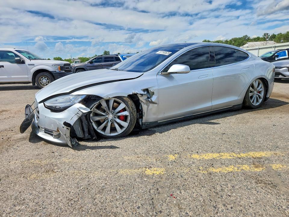 2015 Tesla Model s VIN 5YJSA1H22FFP69885 COPART salvage auction — FRONT END, Pa - Certificate Of Salvage, sold $4,100 on 2026-07-17 (photo 1)