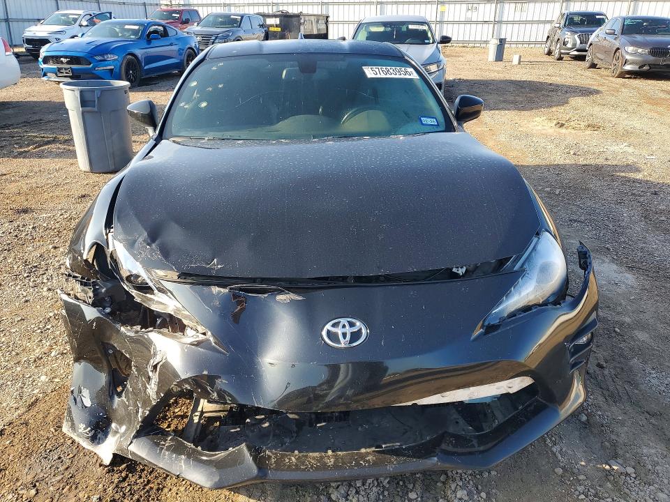 2018 Toyota VIN JF1ZNAE16J9701001 COPART salvage auction — FRONT END, Tx - Salvage Vehicle Title, sold $425 on 2026-07-29 (photo 5)