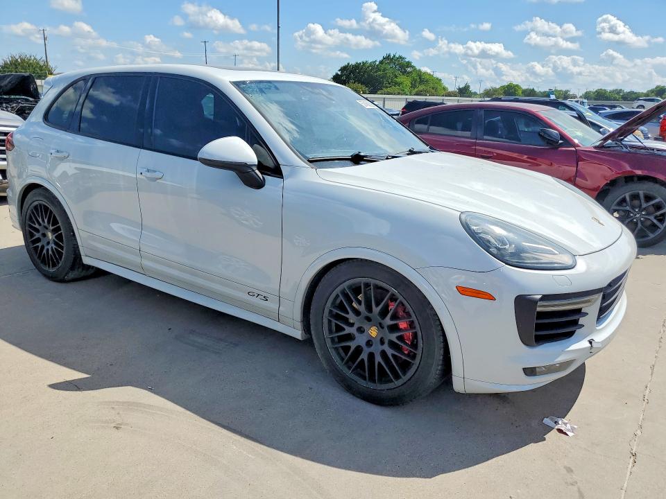 2016 Porsche Cayenne VIN WP1AD2A28GLA78473 COPART salvage auction — MINOR DENT/SCRATCHES, Tx - Certificate Of Title, sold $10,300 on 2026-07-23 (photo 4)
