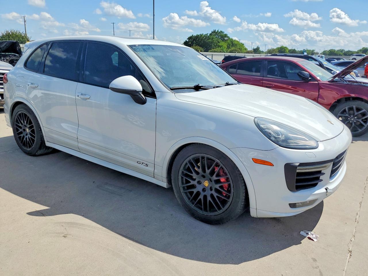 2016 Porsche Cayenne VIN WP1AD2A28GLA78473 COPART salvage auction — Minor Dent/Scratches, TX - CERTIFICATE OF TITLE, sold $9,700 on 2026-07-02 (photo 4)