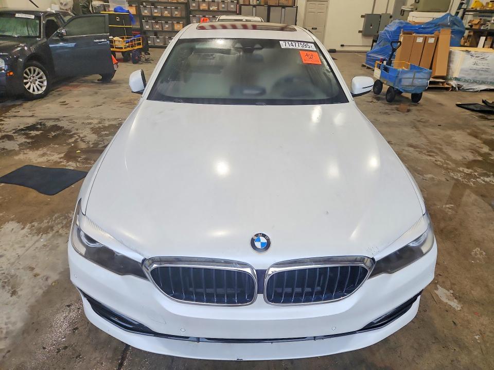 2020 BMW 5er VIN WBAJR3C0XLWW55062 COPART salvage auction — SIDE, Al - Cert Of Title-Salvage Title, sold $6,100 on 2026-08-03 (photo 5)