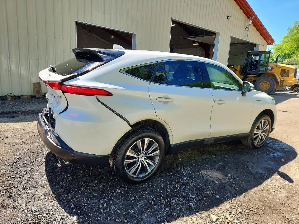 2021 Toyota Venza VIN JTEAAAAH2MJ033525 COPART salvage auction — REAR END, Vt - Cert Of Title-Salvage Vehicle, sold $500 on 2026-07-27 (photo 3)