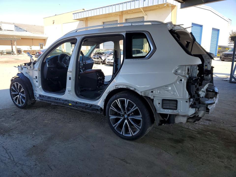 2019 BMW X7 VIN 5UXCX4C51KLS38382 COPART salvage auction — VANDALISM, CA - SALVAGE CERTIFICATE, sold $9,900 on 2026-07-07 (photo 2)