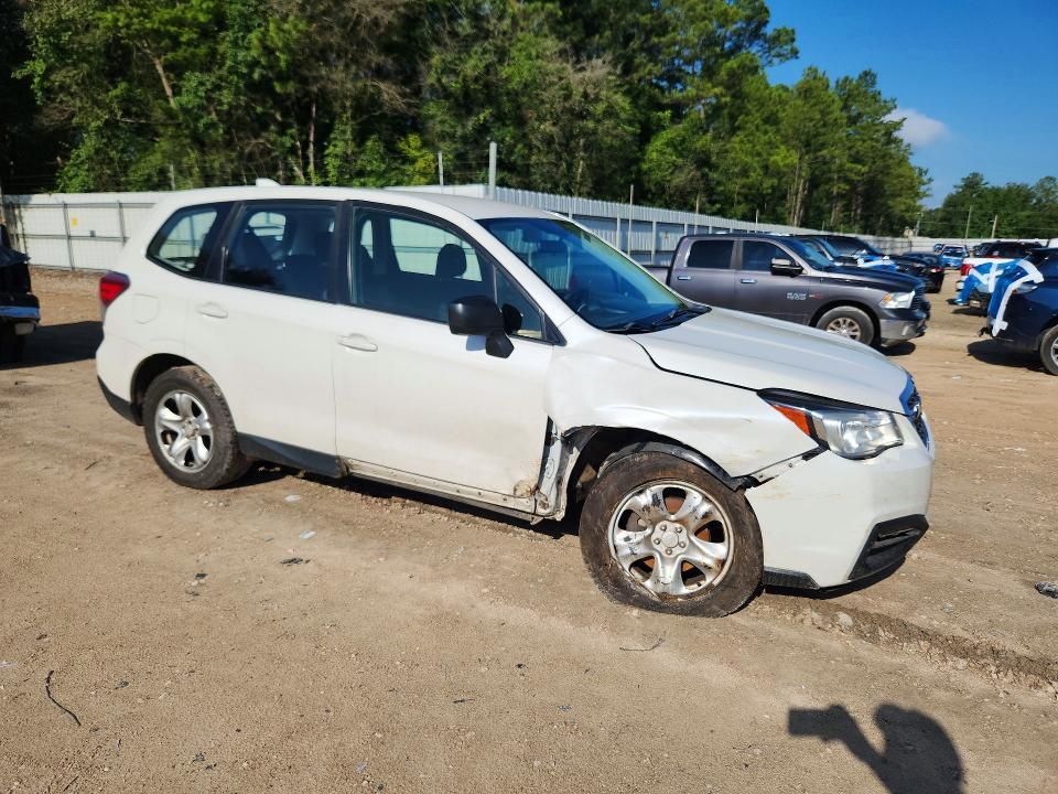 2017 Subaru VIN JF2SJAAC1HH506357 COPART salvage auction — FRONT END, Fl - Cert Of Title Slvg Rebuildable, sold $375 on 2026-07-10 (photo 4)