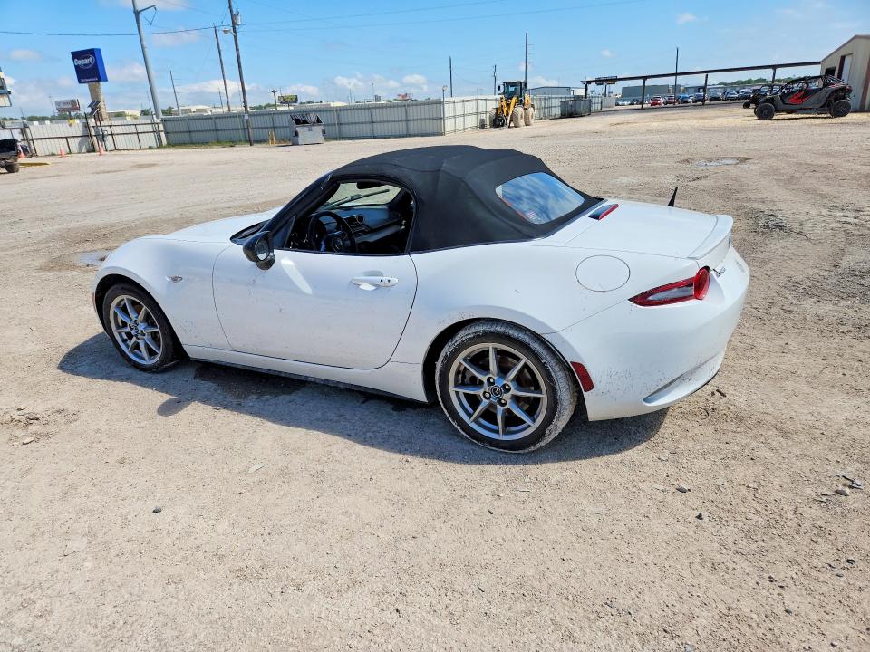 2016 Mazda Mx-5 VIN JM1NDAB7XG0117489 COPART salvage auction — WATER/FLOOD, Tx - Salvage Title-Flood Damage, sold $3,150 on 2026-07-29 (photo 2)