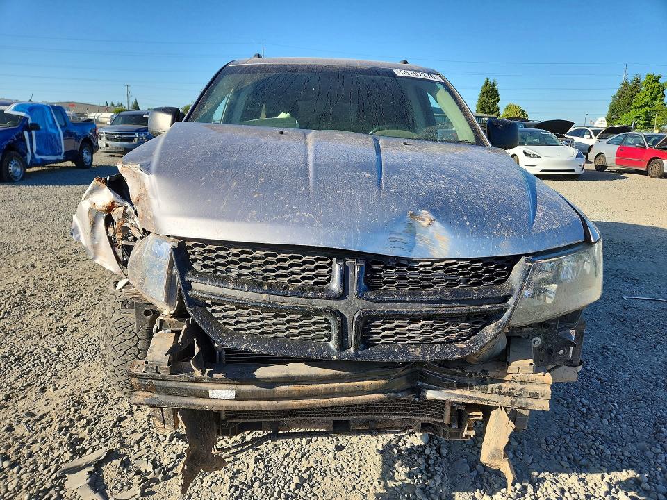 2018 Dodge VIN 3C4PDCAB4JT382641 COPART salvage auction — FRONT END, Or - Salvage Title Certificate, sold $925 on 2026-08-04 (photo 5)