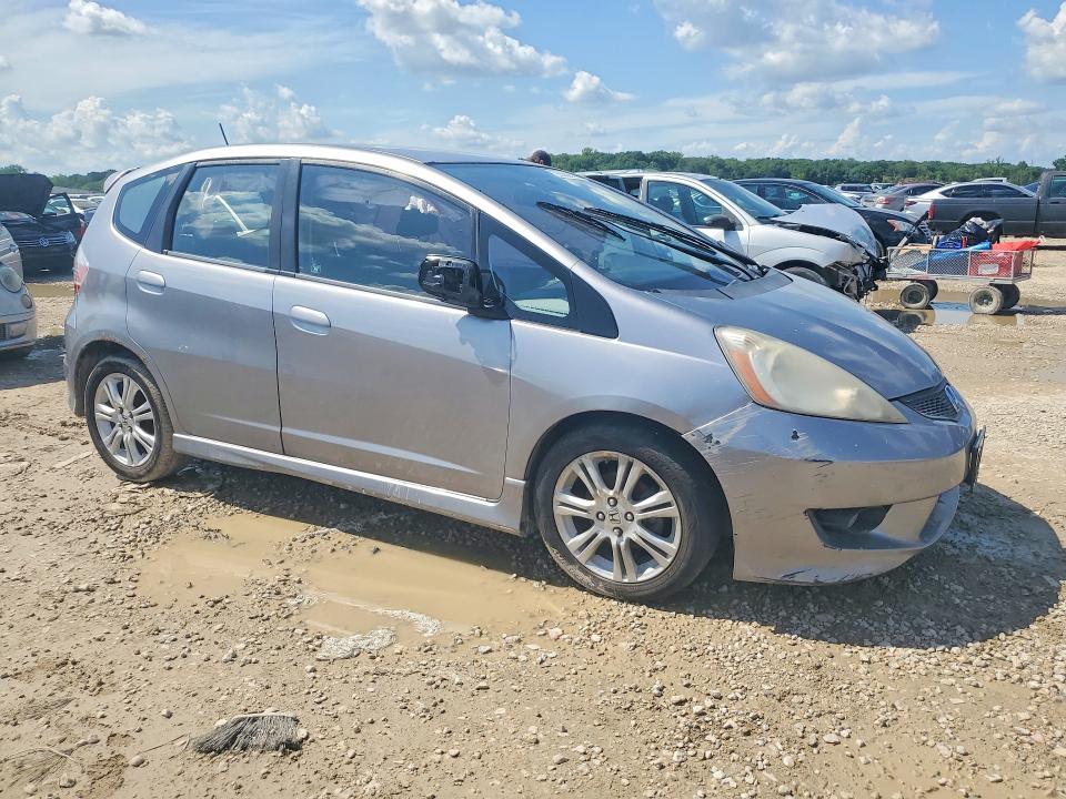 2009 Honda Fit VIN JHMGE88409S010520 COPART salvage auction — UNDERCARRIAGE, MO - SALVAGE CERTIFICATE OF TITLE, sold $450 on 2026-07-16 (photo 4)