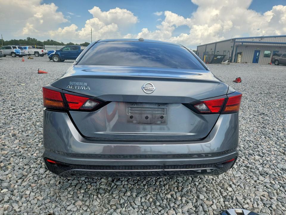 2020 Nissan Altima VIN 1N4BL4BV5LC127450 COPART salvage auction — REAR END, Fl - Certificate Of Title, sold $2,750 on 2026-07-22 (photo 6)