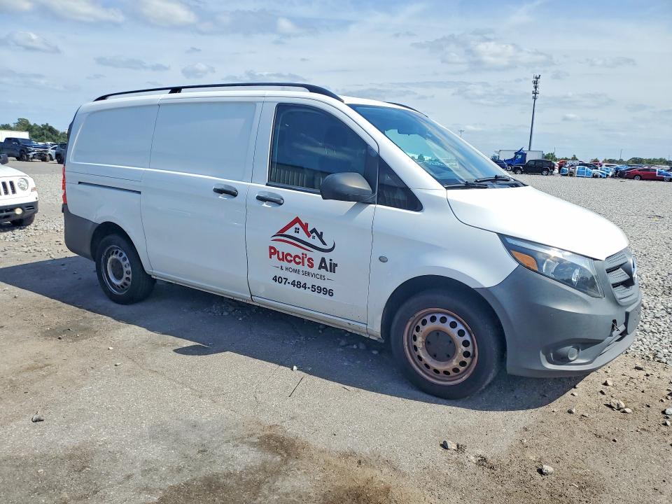 2017 Mercedes-benz Metris VIN WD3PG2EA3H3219272 COPART salvage auction — SIDE, Fl - Cert Of Title Slvg Rebuildable, sold $2,600 on 2026-07-13 (photo 4)
