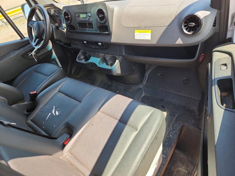 2024 Mercedes-benz VIN W1Y4NCHY5RP739007 COPART salvage auction — REAR END, Ny - Mv-907A Salvage Certificate, sold $7,400 on 2026-07-22 (photo 8)