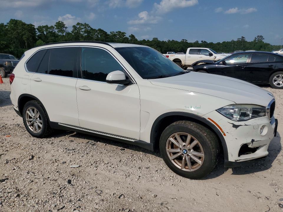 2015 BMW X5 VIN 5UXKR0C5XF0P09323 COPART salvage auction — FRONT END, Tx - Salvage Vehicle Title, sold $4,550 on 2026-07-31 (photo 4)