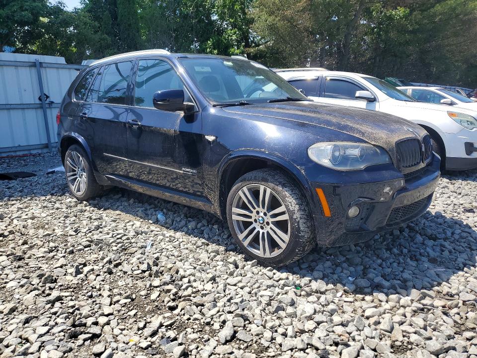 2011 BMW X5 VIN 5UXZV4C55BL409411 COPART salvage auction — NORMAL WEAR, Nj - Certificate Of Title, sold $700 on 2026-07-29 (photo 4)