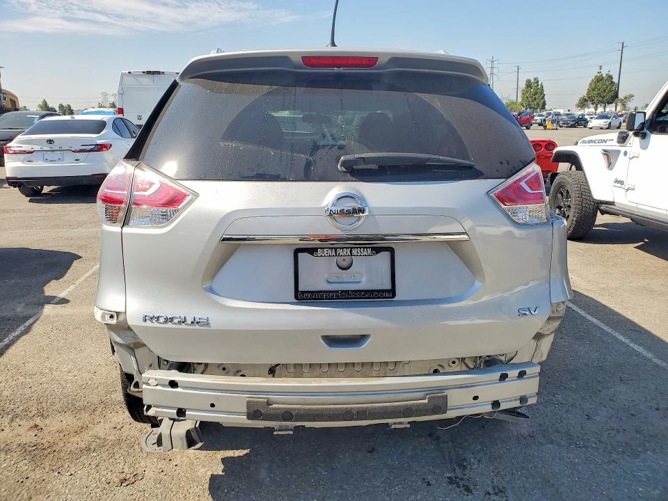 2015 Nissan Rogue VIN KNMAT2MT3FP527106 COPART salvage auction — REAR END, CA - SALVAGE CERTIFICATE, sold $1,250 on 2026-07-28 (photo 6)