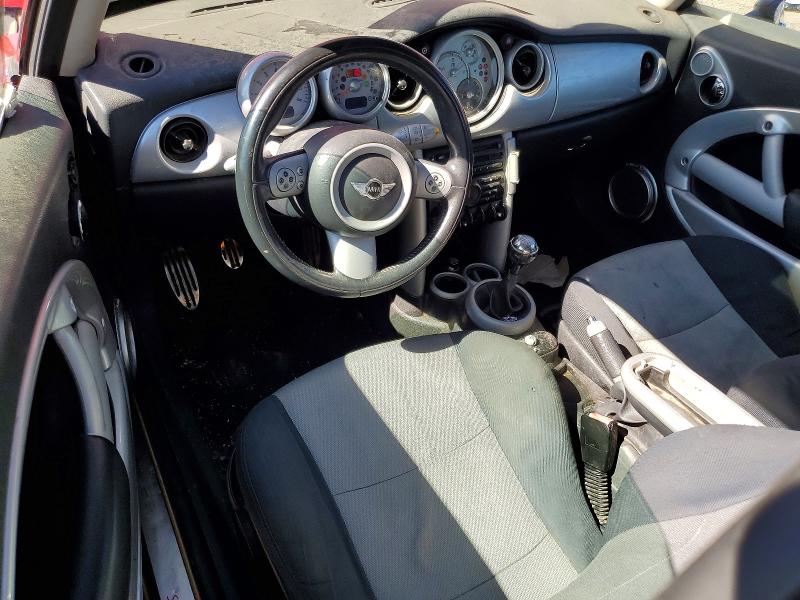 2006 Mini Cooper VIN WMWRE33536TL24825 COPART salvage auction — FRONT END, AZ - CERT OF TITLE-RESTORED SALVAGE, sold $550 on 2026-09-18 (photo 8)