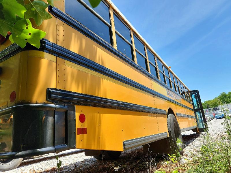 2014 Ic corporation Ce series school VIN 4DRBUAAPXEB778781 COPART salvage auction — MINOR DENT/SCRATCHES, Pa - Cert Of Title, sold $1,800 on 2026-07-09 (photo 4)