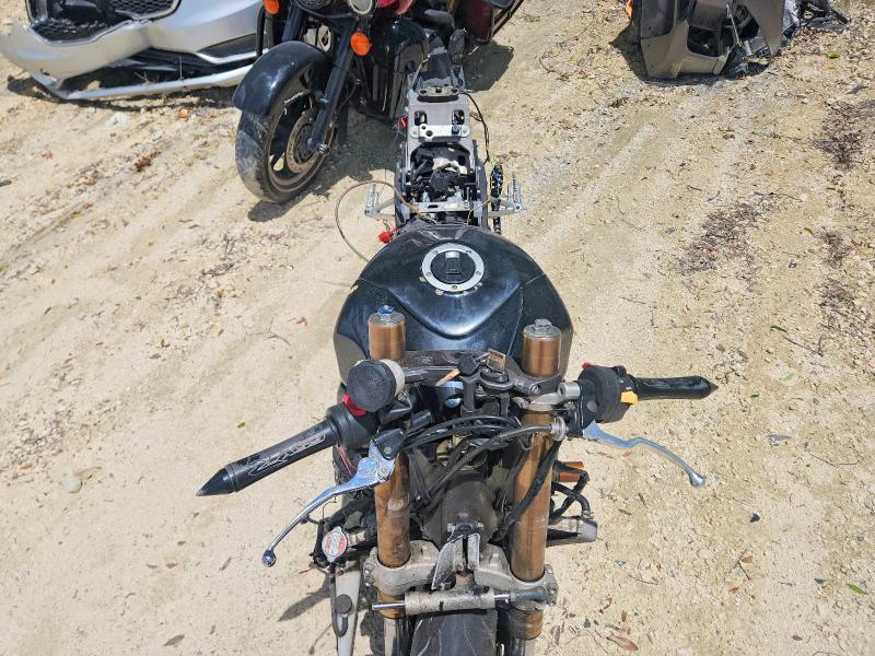 2006 Suzuki VIN JS1GN7DA762107548 COPART salvage auction — ALL OVER, Fl - Cert Of Title Slvg Rebuildable, sold $275 on 2026-07-16 (photo 5)