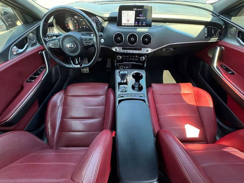 2019 Kia Stinger VIN KNAE55LC9K6057823 COPART salvage auction — NORMAL WEAR, Va - Certificate Of Title (P), sold $10,400 on 2026-07-27 (photo 9)