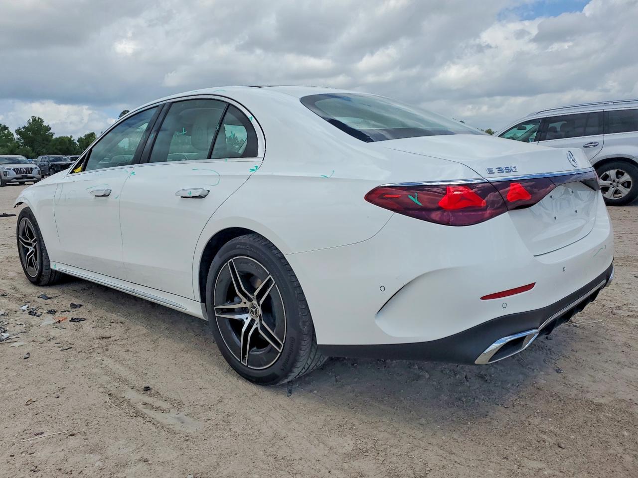 2026 Mercedes-Benz E-Class VIN W1KLF4GB2TA229343 COPART salvage auction — Front End, TX - SALVAGE VEHICLE TITLE, sold $38,750 on 2026-06-30 (photo 2)