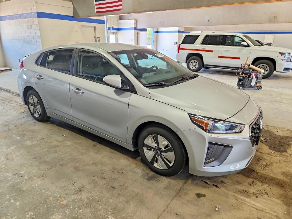 2022 Hyundai Ioniq VIN KMHC65LC0NU270162 COPART salvage auction — BURN, Va - Cert Of Title - Salvage, sold $5,400 on 2026-07-02 (photo 4)