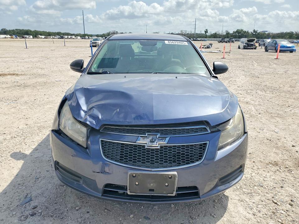 2014 Chevrolet Cruze VIN 1G1PA5SG3E7209114 COPART salvage auction — FRONT END, Tx - Salvage Vehicle Title, sold $475 on 2026-07-09 (photo 5)