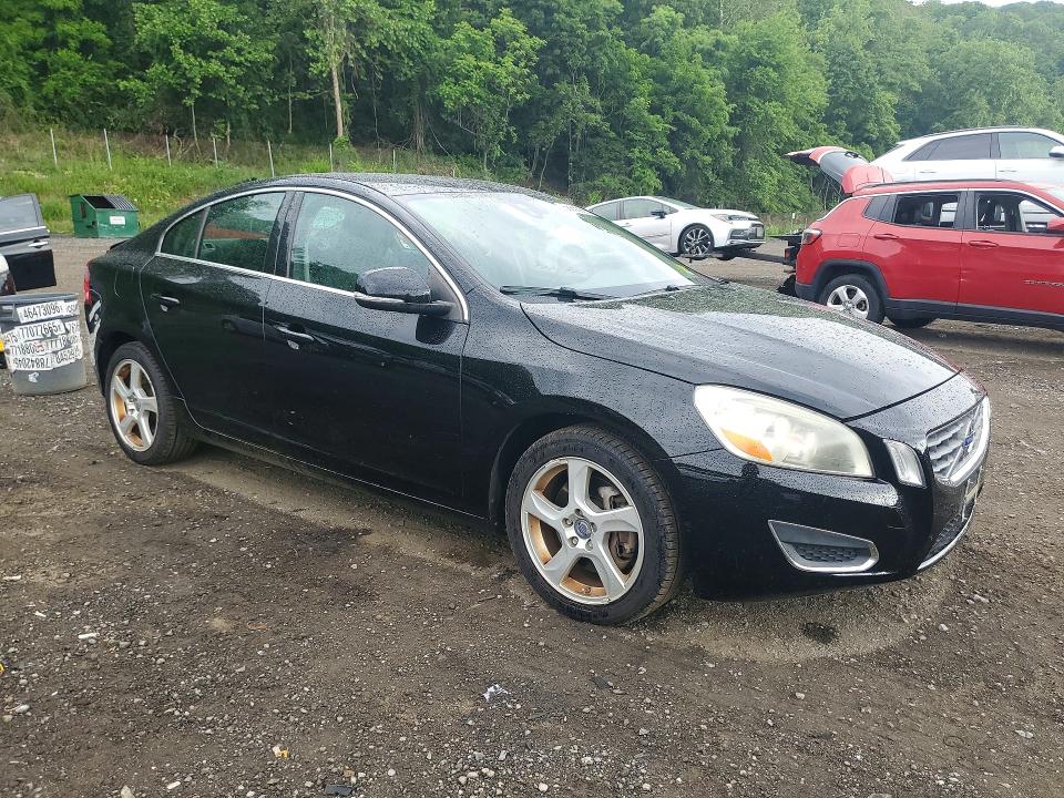 2012 Volvo S60 VIN YV1622FS9C2038256 COPART salvage auction — REAR END, NJ - CERT OF TITLE-SALVAGE, sold $475 on 2026-07-02 (photo 4)