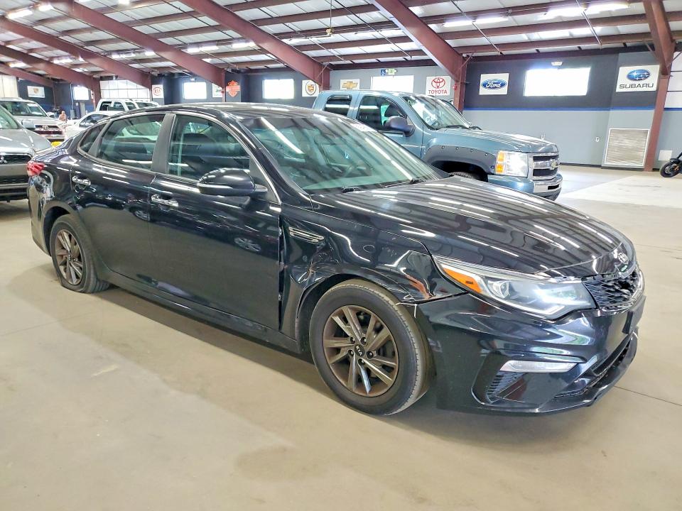 2019 Kia Optima VIN 5XXGT4L31KG357417 COPART salvage auction — FRONT END, MA - CERTIFICATE OF TITLE, sold $3,000 on 2026-07-31 (photo 4)