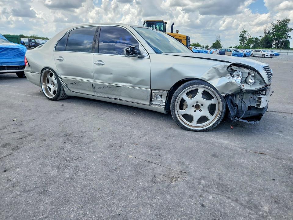 2001 Lexus Ls 430 VIN JTHBN30F010045911 COPART salvage auction — FRONT END, FL - CERT OF TITLE SLVG REBUILDABLE, sold $450 on 2026-07-09 (photo 4)