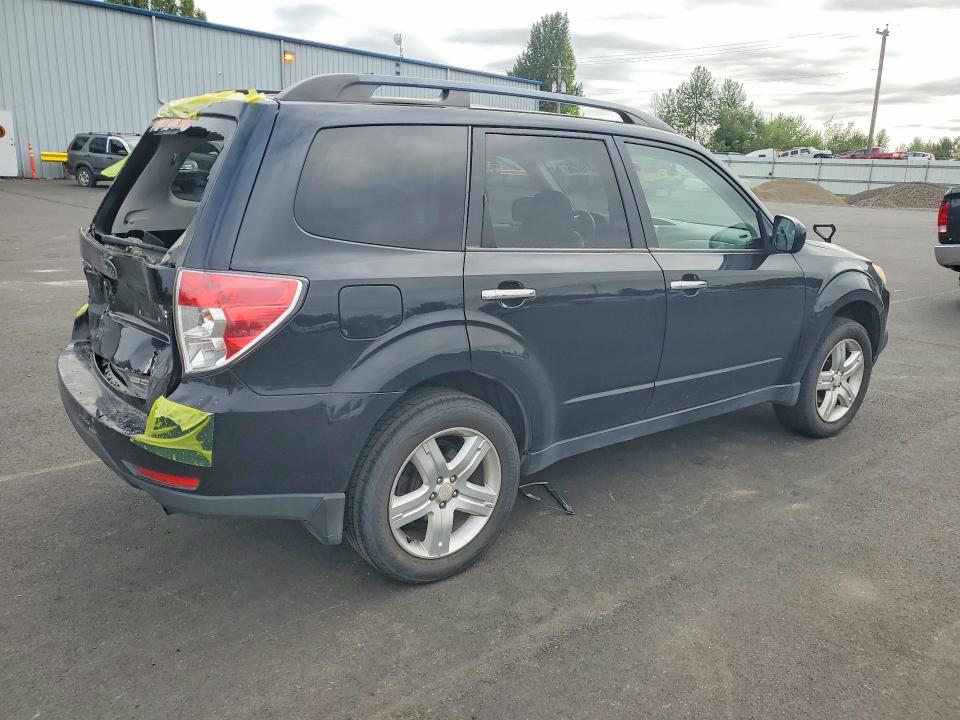 2010 Subaru Forester VIN JF2SH6CC6AH776633 COPART salvage auction — REAR END, Or - Salvage Title Certificate, sold $725 on 2026-07-27 (photo 3)