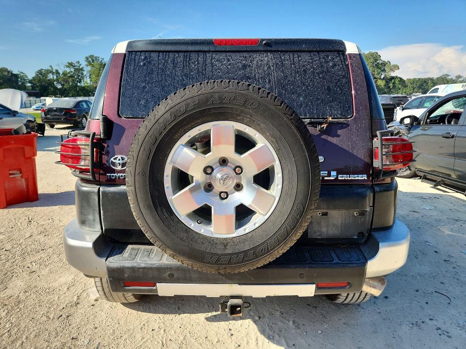 2007 Toyota Fj cruiser VIN JTEBU11F270066240 COPART salvage auction — FRONT END, Fl - Cert Of Title Slvg Rebuildable, sold $5,100 on 2026-07-28 (photo 6)