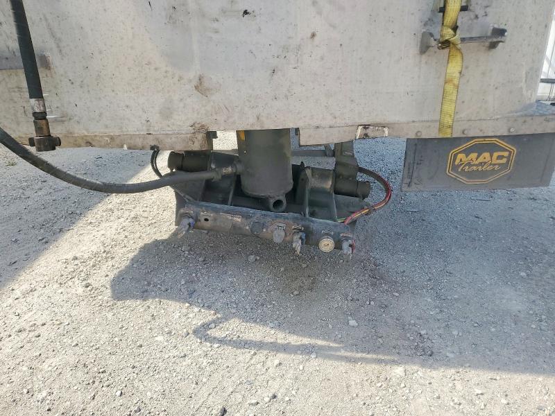 2018 Mac Trailer VIN 5MADN2427JC042572 COPART salvage auction — ROLLOVER, IL - SALVAGE CERTIFICATE, sold $3,150 on 2026-07-23 (photo 7)