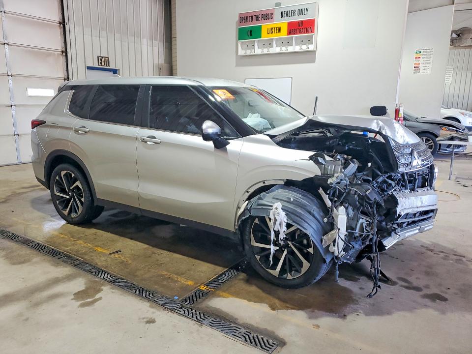 2022 Mitsubishi Outlander VIN JA4J4UA86NZ021114 COPART salvage auction — FRONT END, Pa - Certificate Of Salvage, sold $4,250 on 2026-07-27 (photo 4)