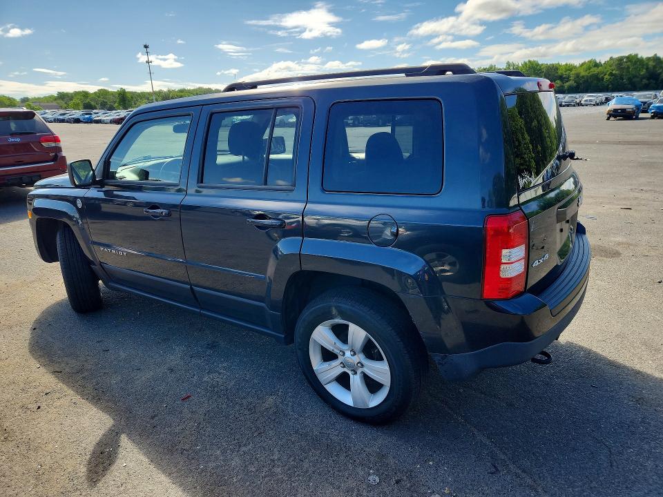 2014 Jeep VIN 1C4NJRFB8ED687647 COPART salvage auction — SIDE, NJ - CERT OF TITLE-SALVAGE (P), sold $900 on 2026-07-02 (photo 2)