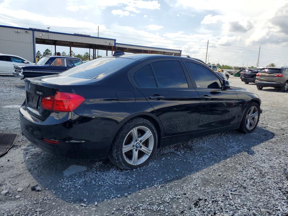 2014 BMW 3er VIN WBA3A5G56ENP27983 COPART salvage auction — FRONT END, FL - CERT OF TITLE SLVG REBUILDABLE, sold $1,100 on 2026-07-17 (photo 3)