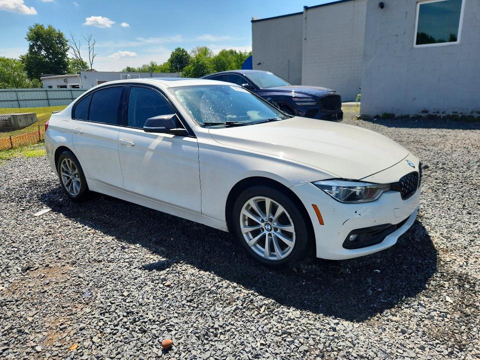 2018 BMW VIN WBA8E5G58JNV01710 COPART salvage auction — SIDE, Nj - Cert Of Title-Salvage, sold $2,250 on 2026-07-31 (photo 4)