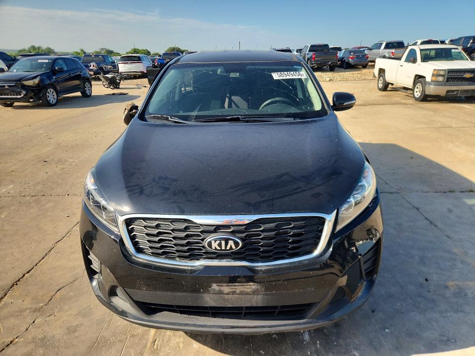 2019 Kia Sorento VIN 5XYPG4A33KG579721 COPART salvage auction — SIDE, TX - SALVAGE VEHICLE TITLE (P), sold $1,900 on 2026-07-20 (photo 5)