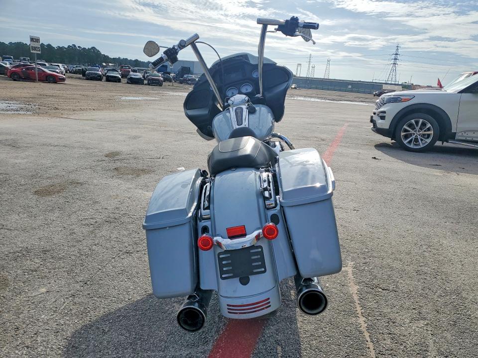 2023 Harley-davidson Fl VIN 1HD1KHC17PB674970 COPART salvage auction — FRONT END, Tx - Salvage Vehicle Title, sold $7,500 on 2026-07-02 (photo 4)