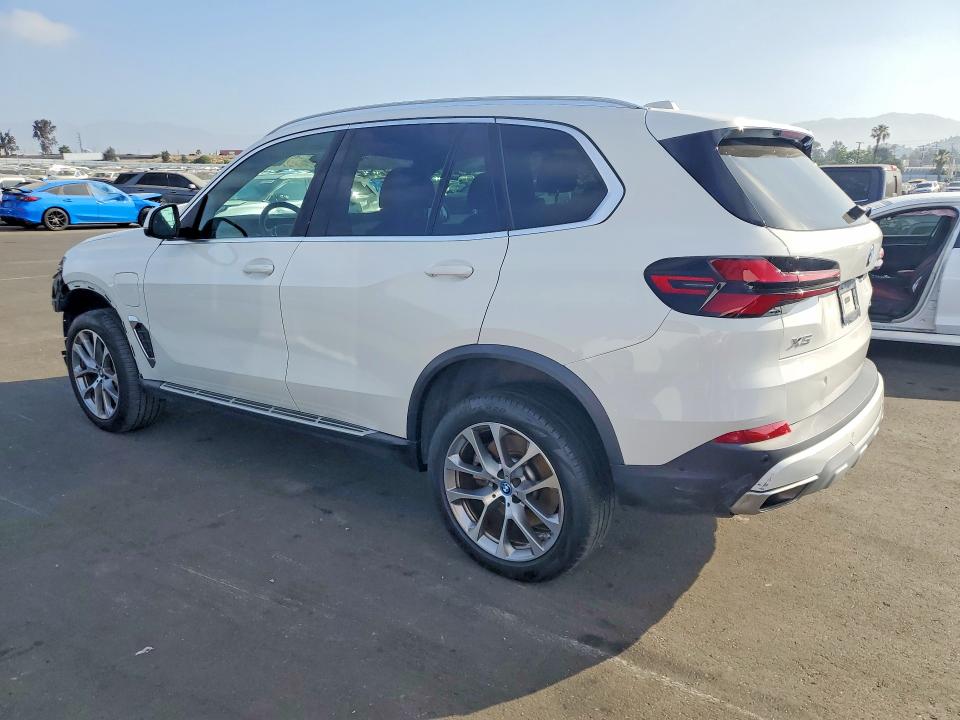 2025 BMW X5 VIN 5UX43EU0XS9Y04268 COPART salvage auction — FRONT END, Fl - Cert Of Title Slvg Rebuildable, sold $39,750 on 2026-07-20 (photo 2)