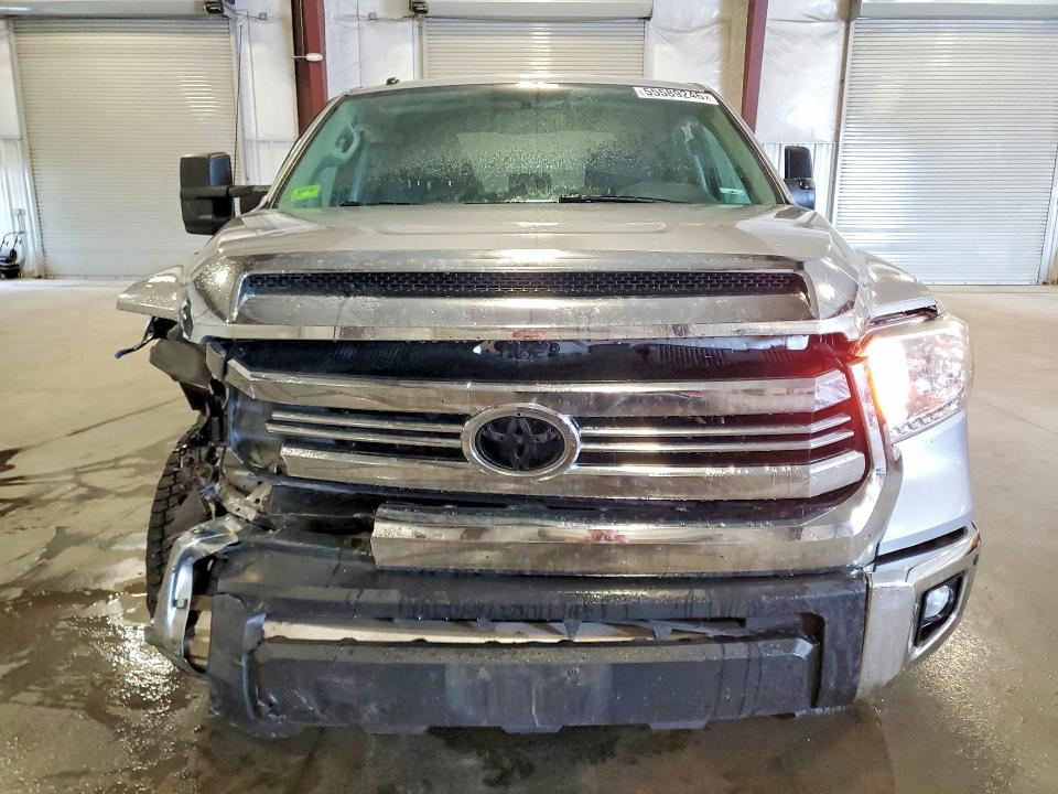 2017 Toyota Tundra VIN 5TFDW5F17HX647429 COPART salvage auction — ALL OVER, Mn - Cert Of Title-Salvage, sold $10,200 on 2026-07-27 (photo 5)