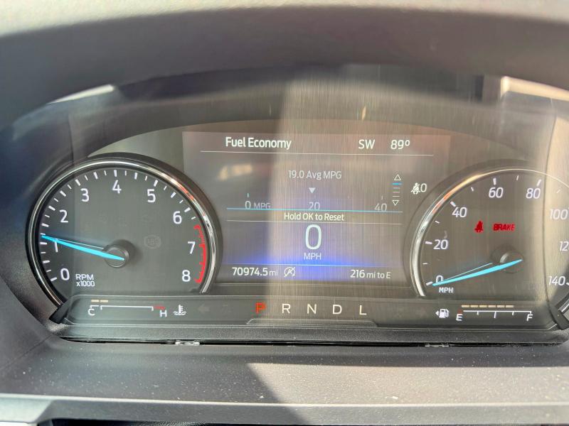 2021 Ford Explorer VIN 1FMSK7DH8MGA61598 COPART salvage auction — MINOR DENT/SCRATCHES, TX - CERTIFICATE OF TITLE (P), sold $7,000 on 2026-07-28 (photo 8)